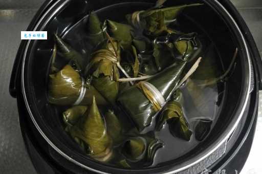 高压锅煮粽子全过程图解 从准备到出锅完整教程