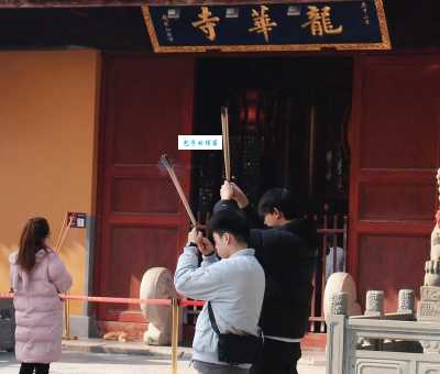 吉林松原龙华寺祈福指南 拜佛注意事项和常见问题